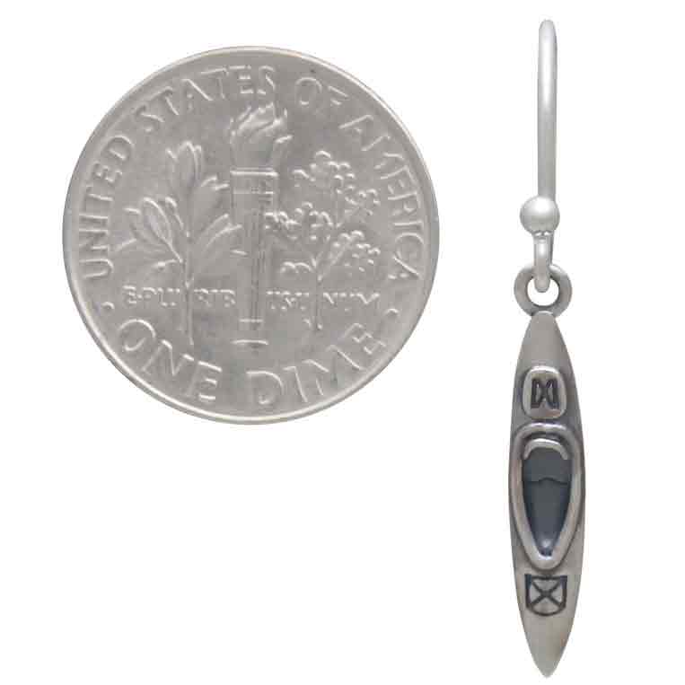Nina Designs - Vendita all'ingrosso Orecchini pendenti - Orecchini pendenti a forma di kayak in argento Sterling, 31 x 4 mm2