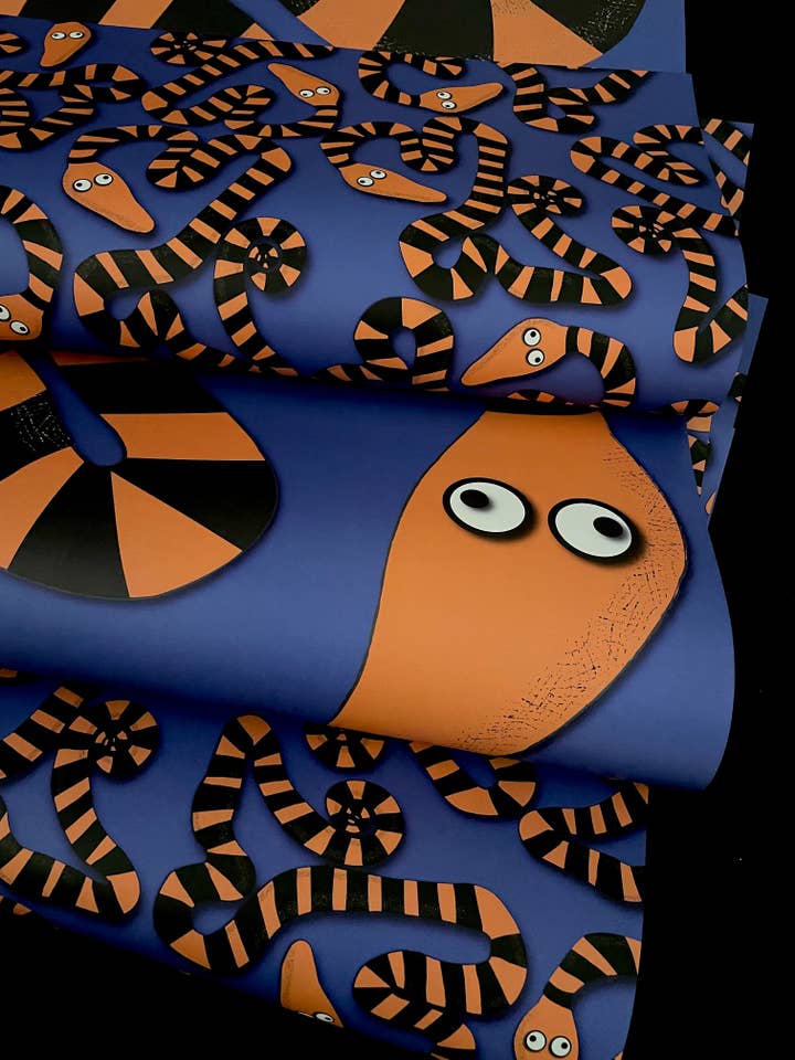 Papier cadeau serpent d'Halloween pour la vente par Skelly Paper Co.