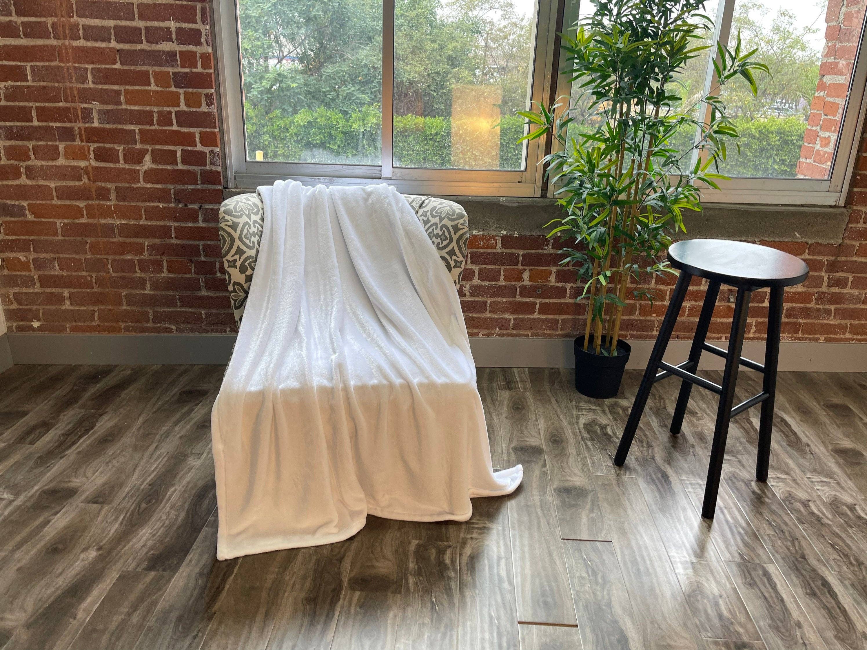 BloomAngel - Vente Couverture de lit – enfant et bébé - Couverture blanche en polaire 100 % polyester pour sublimation1