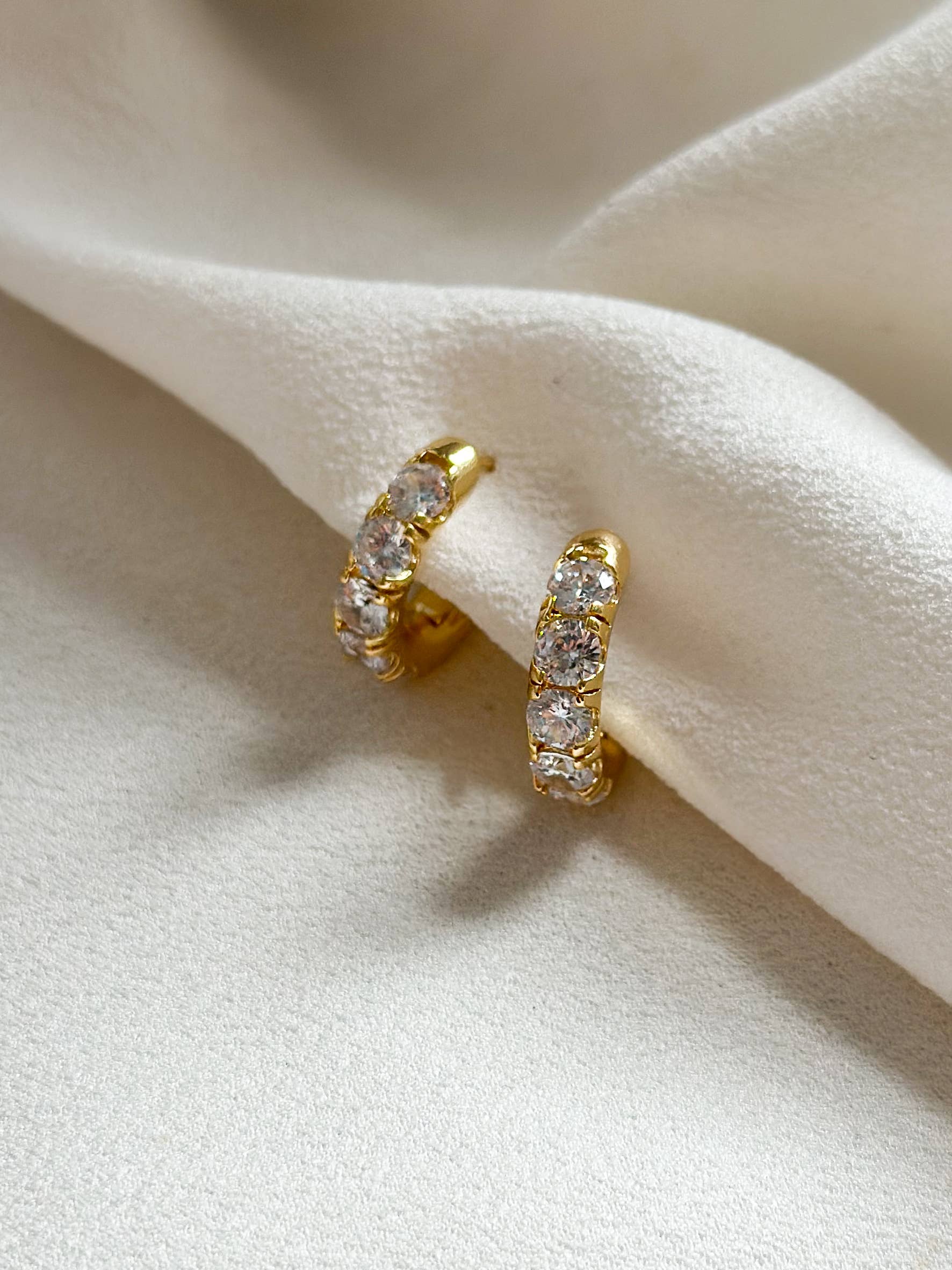 Ellis Grey Jewellery – wholesale Huggie earrings – 18k Gold Chunky CZ Hoop Earrings0