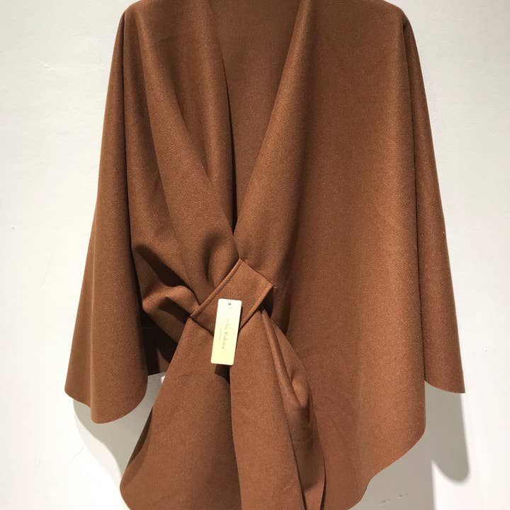 Only Yuan - Wholesale Poncho - Women's - ref 30520 poncho