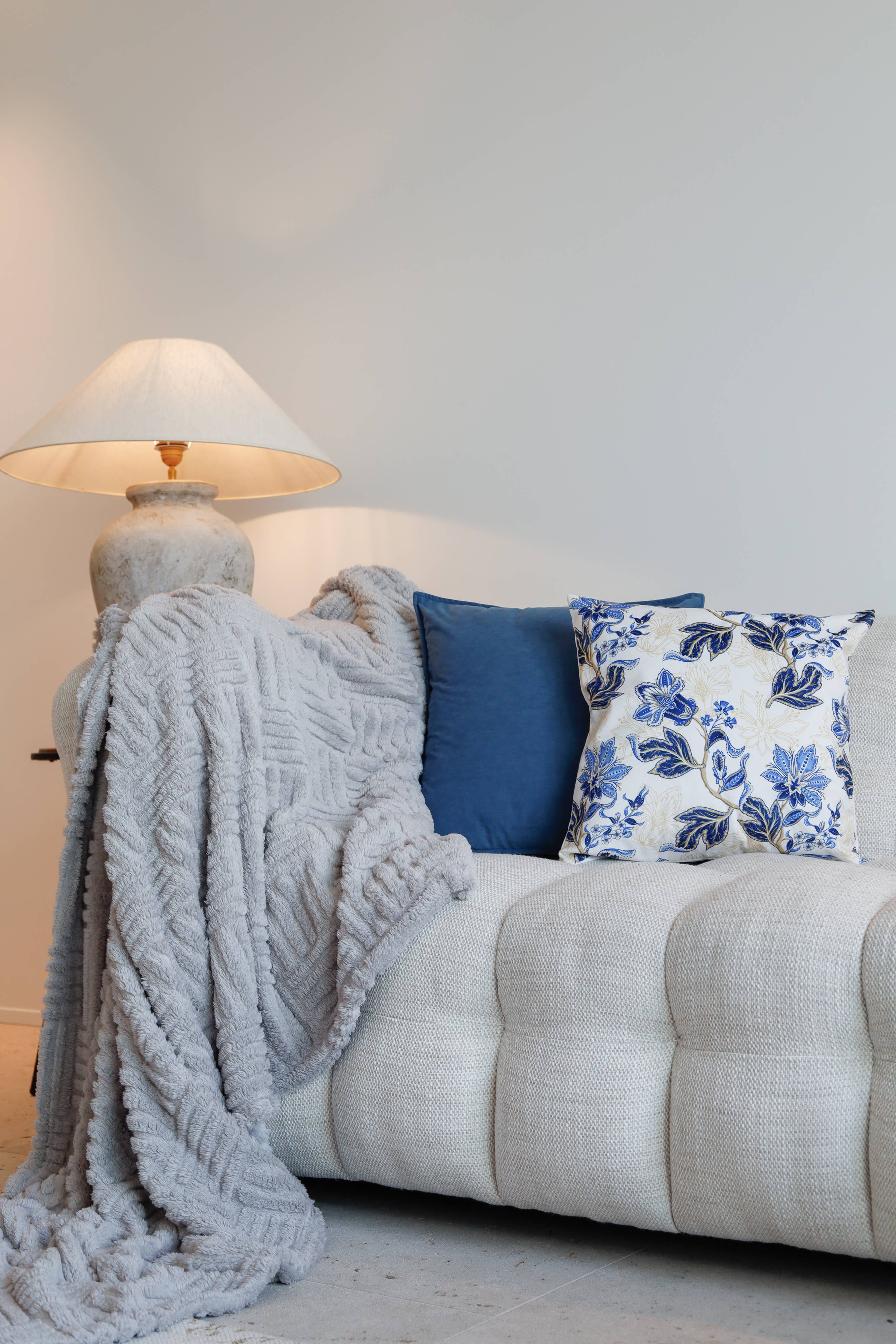 Tiseco - Wholesale Decoratiedeken - Plaid RENA met mandvlechtpatroon 150x200 cm16