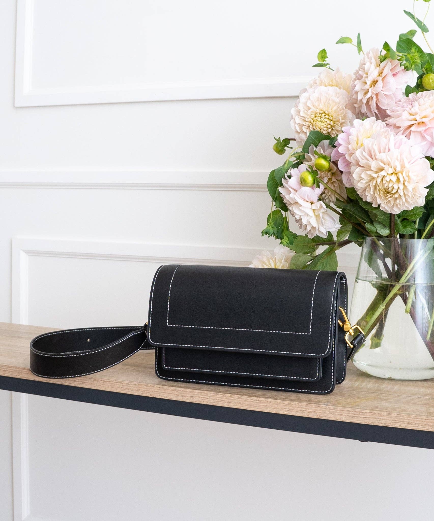 AALLYN – Großhandel Umhängetasche - Damen – Ingrid Umhängetasche - Leder26