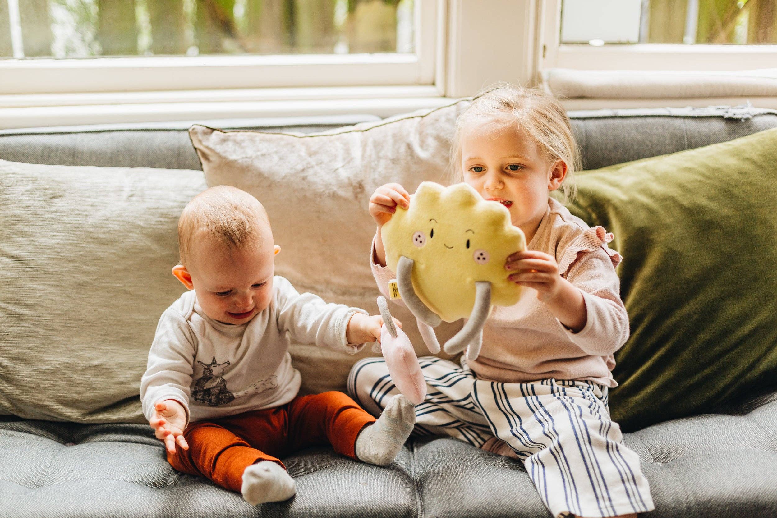 The Kiss Co - Vente Peluche – enfant et bébé - Ensemble « The Sibling »13