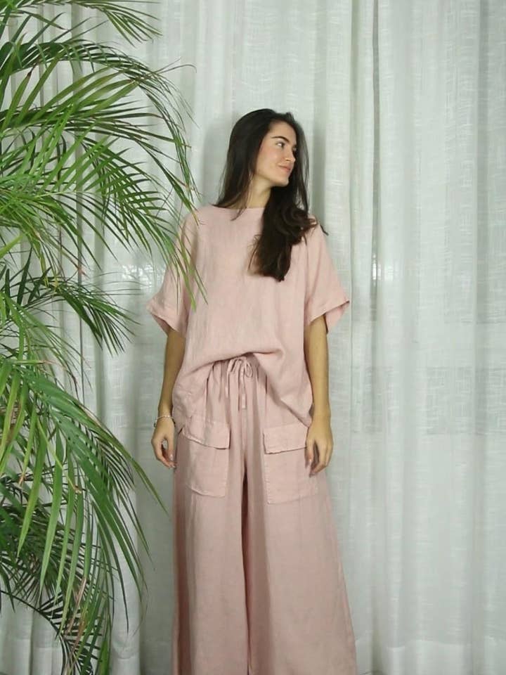 Linen & More - Wholesale Blouse - Dames - REF 17831 Linnen blouse met korte mouwen en strikdetail18