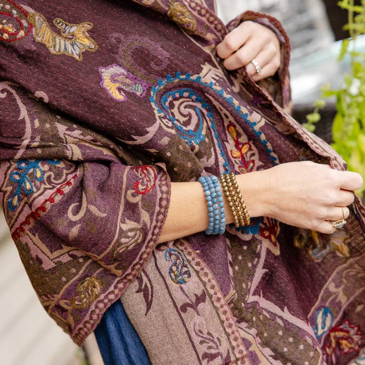 Rahab's Rope - Vente Châle – femme - Châle en laine tissé et brodé pour femme2