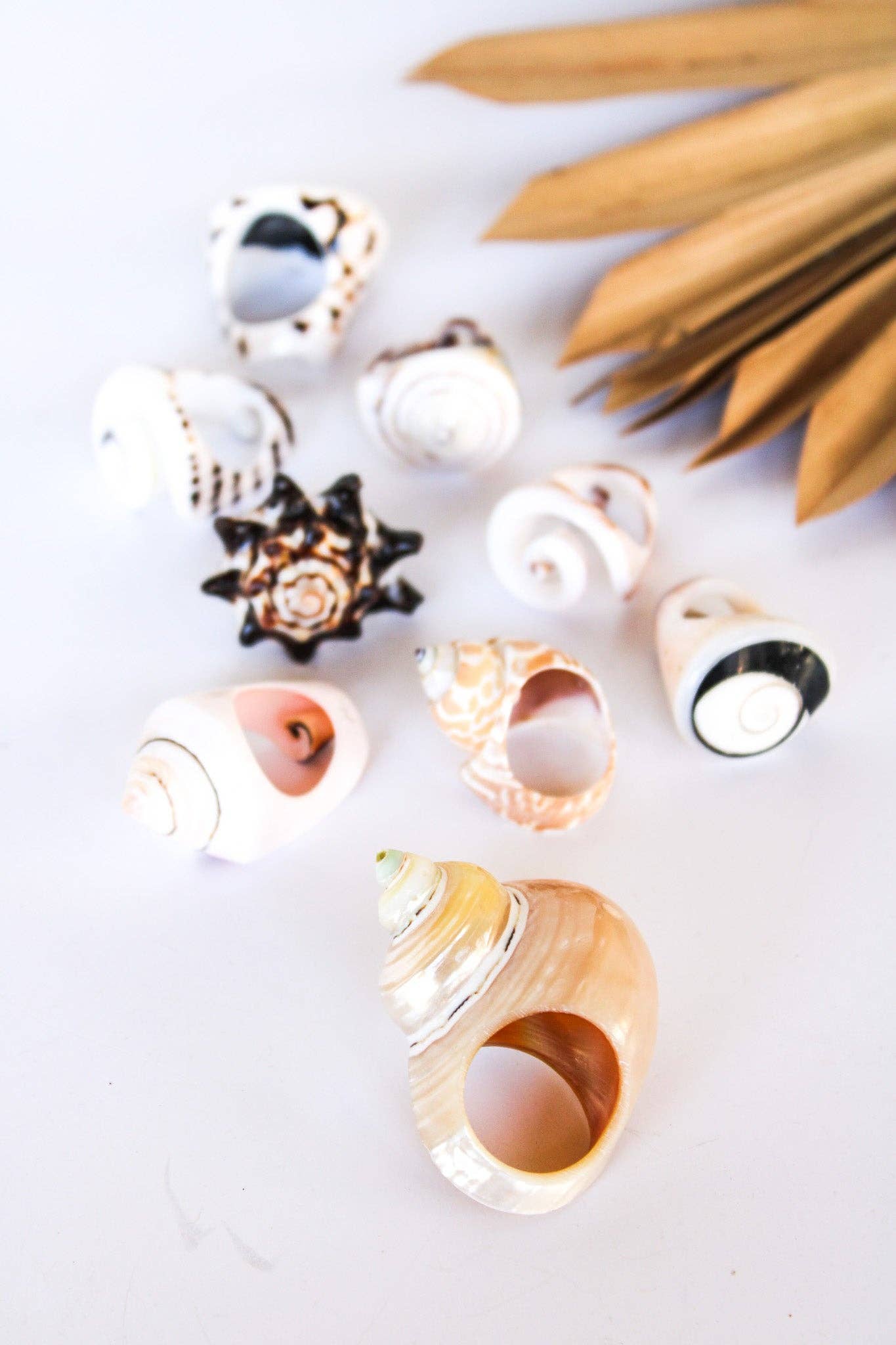 Bali Queen - Wholesale Cocktail/Statement Ring - Bali Shell Rings15