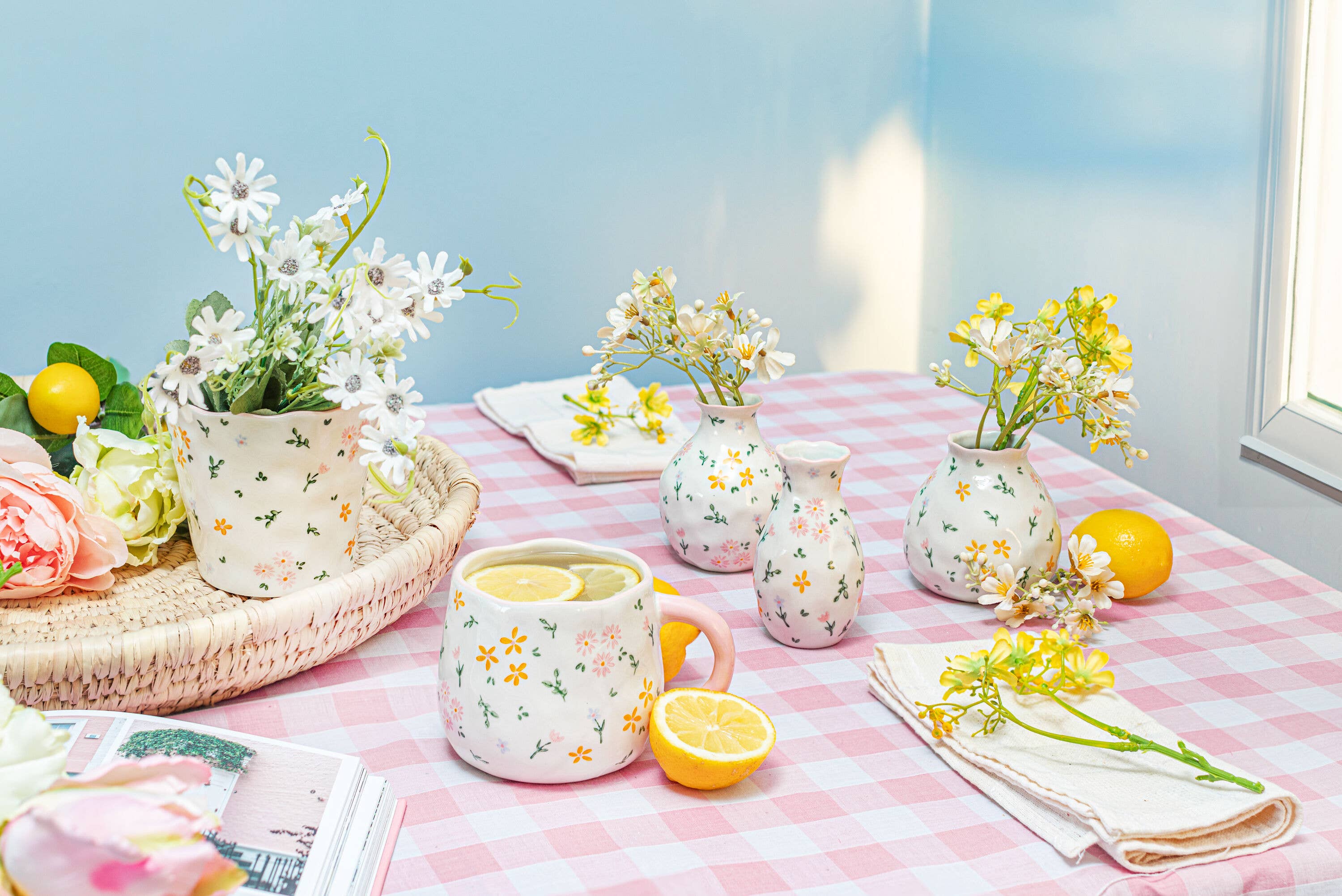 Sass & Belle Europe - Wholesale Coffee Mug - Ditsy Floral Mug2