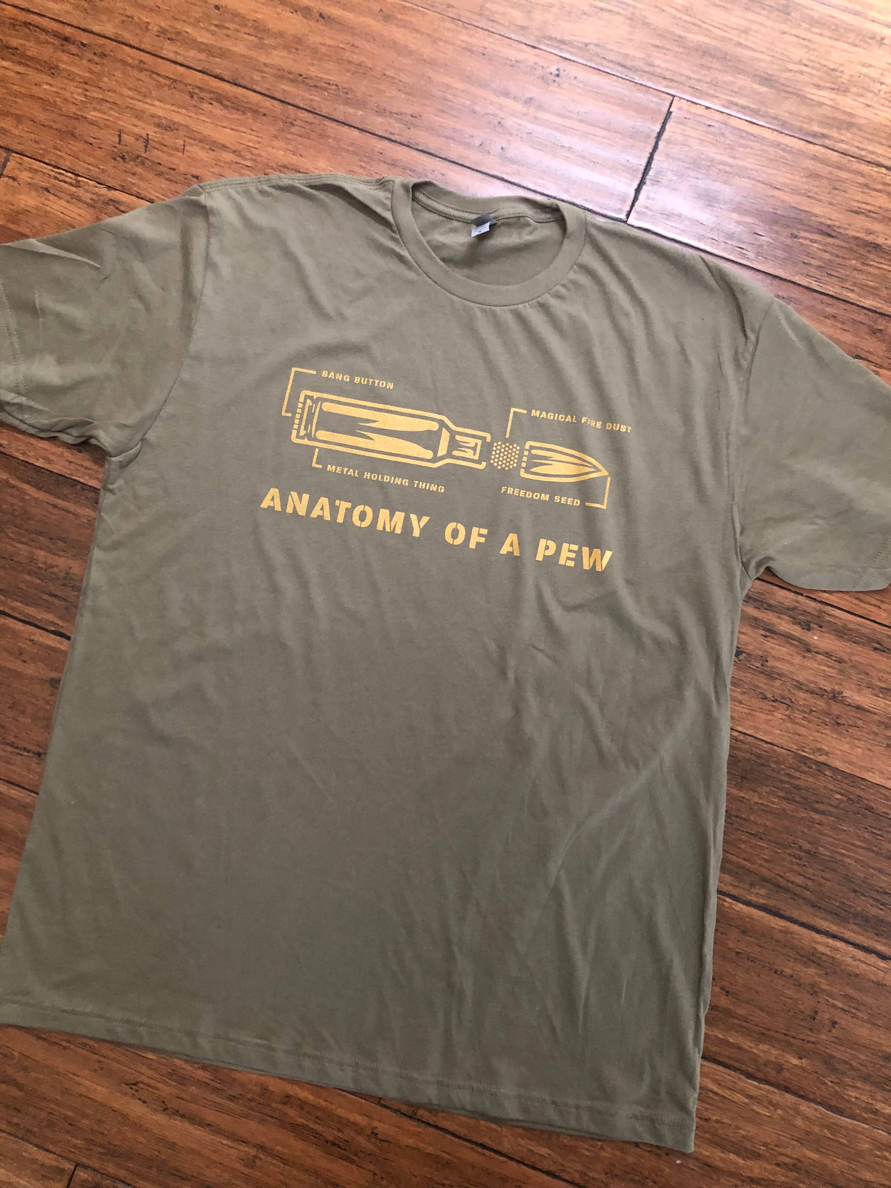 Jenny’s Studio Creations – Großhandel T-Shirt mit Siebdruck – Unisex – Anatomy of A Pew T-Shirt1