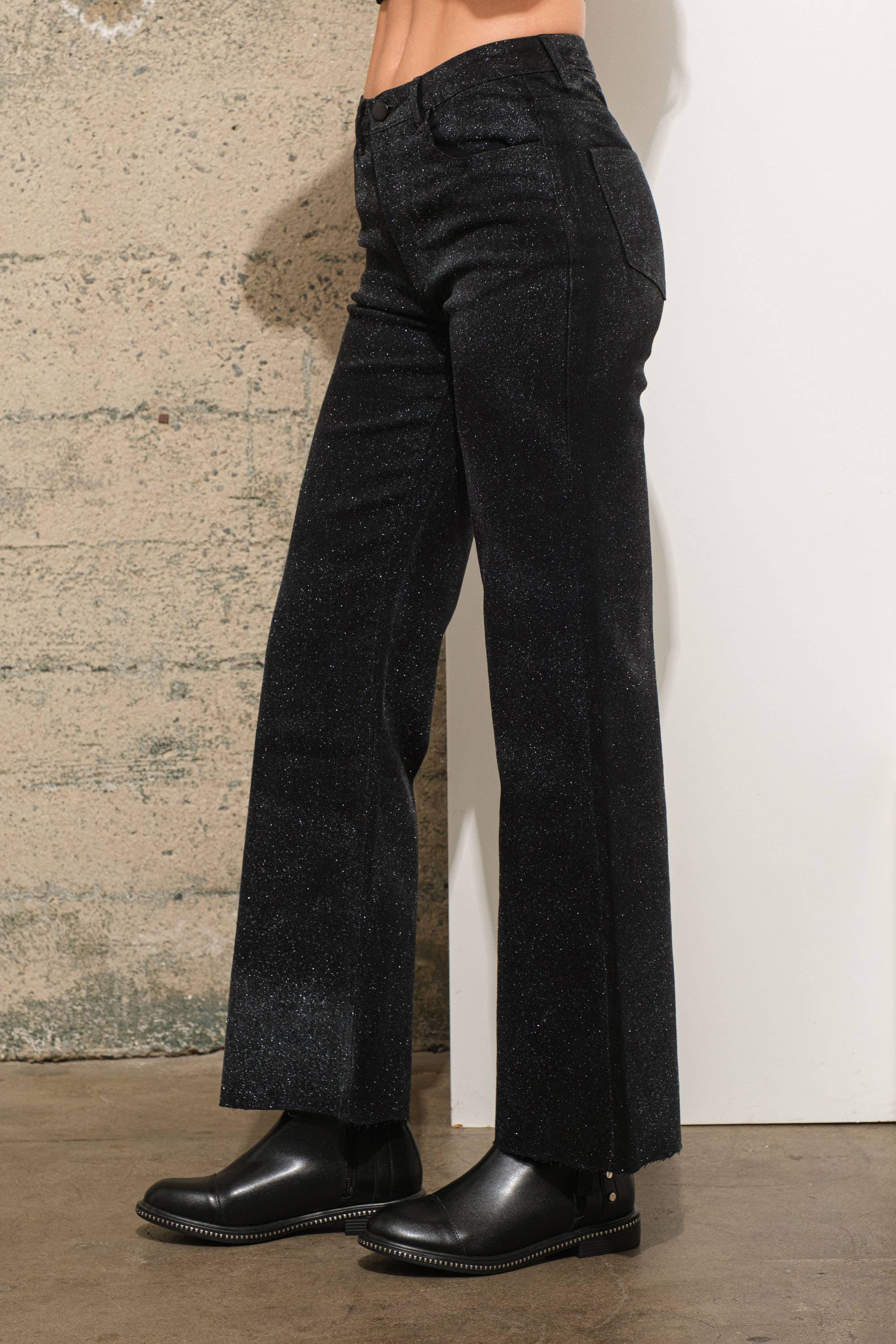 LÄTT TVÄTT 80135P-Lätt skimrande glittrande stretchjeans i mellanhöjd för wholesale på Faire8