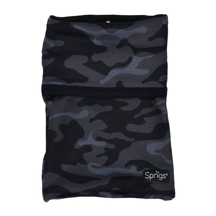 2 Pocket Camo Wrist Wallet for wholesale by Sprigs