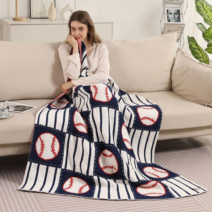 Sensibling Corp. - Wholesale Throw Blanket - Baseball Theme Patterned Reversible Throw Blanket4