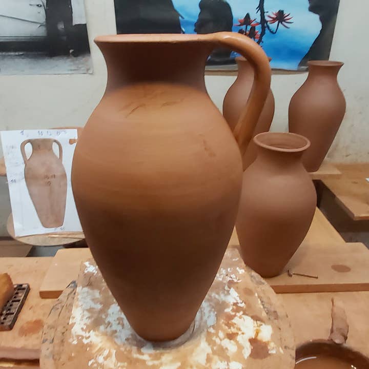 Cerámica Roca Caus - Vendita all'ingrosso Vasi - Anfora classica in ceramica multipurpose con due manici9