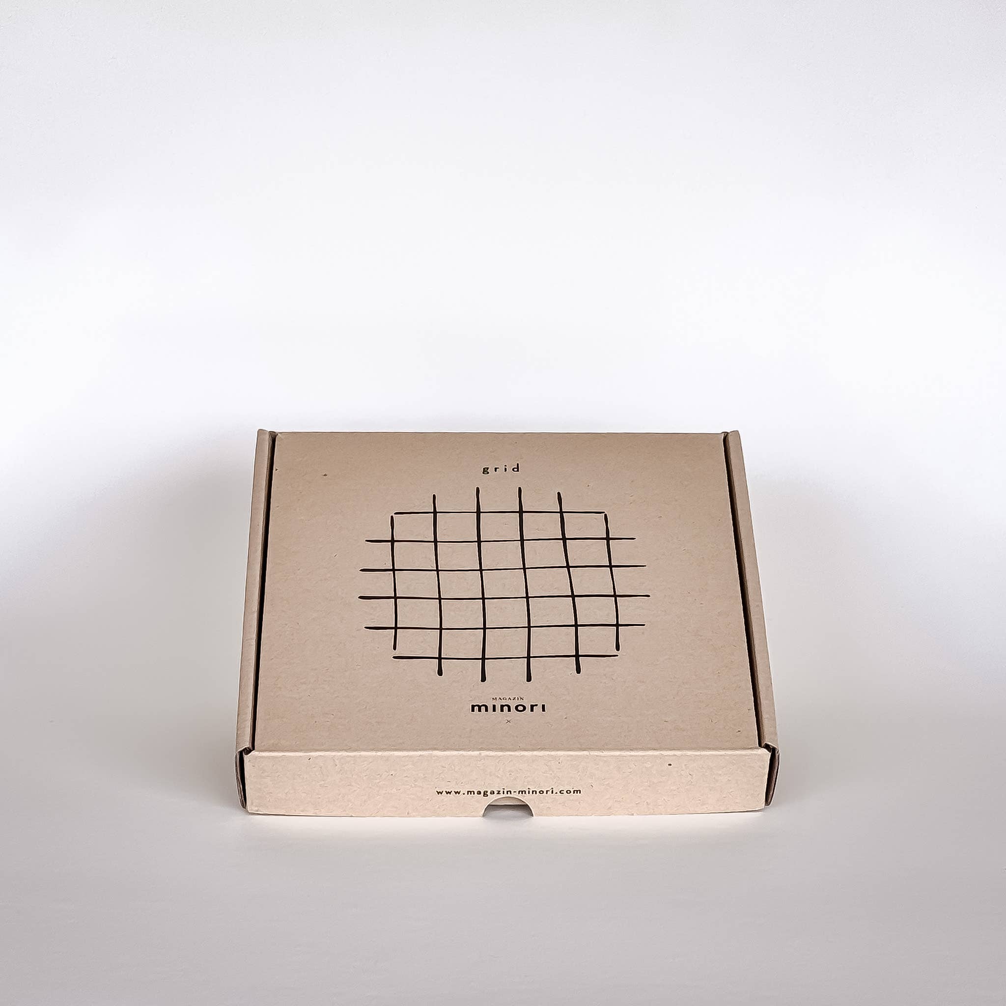 Magazin Minori – wholesale Dinner plate – Small plate Grid - tramonto red1