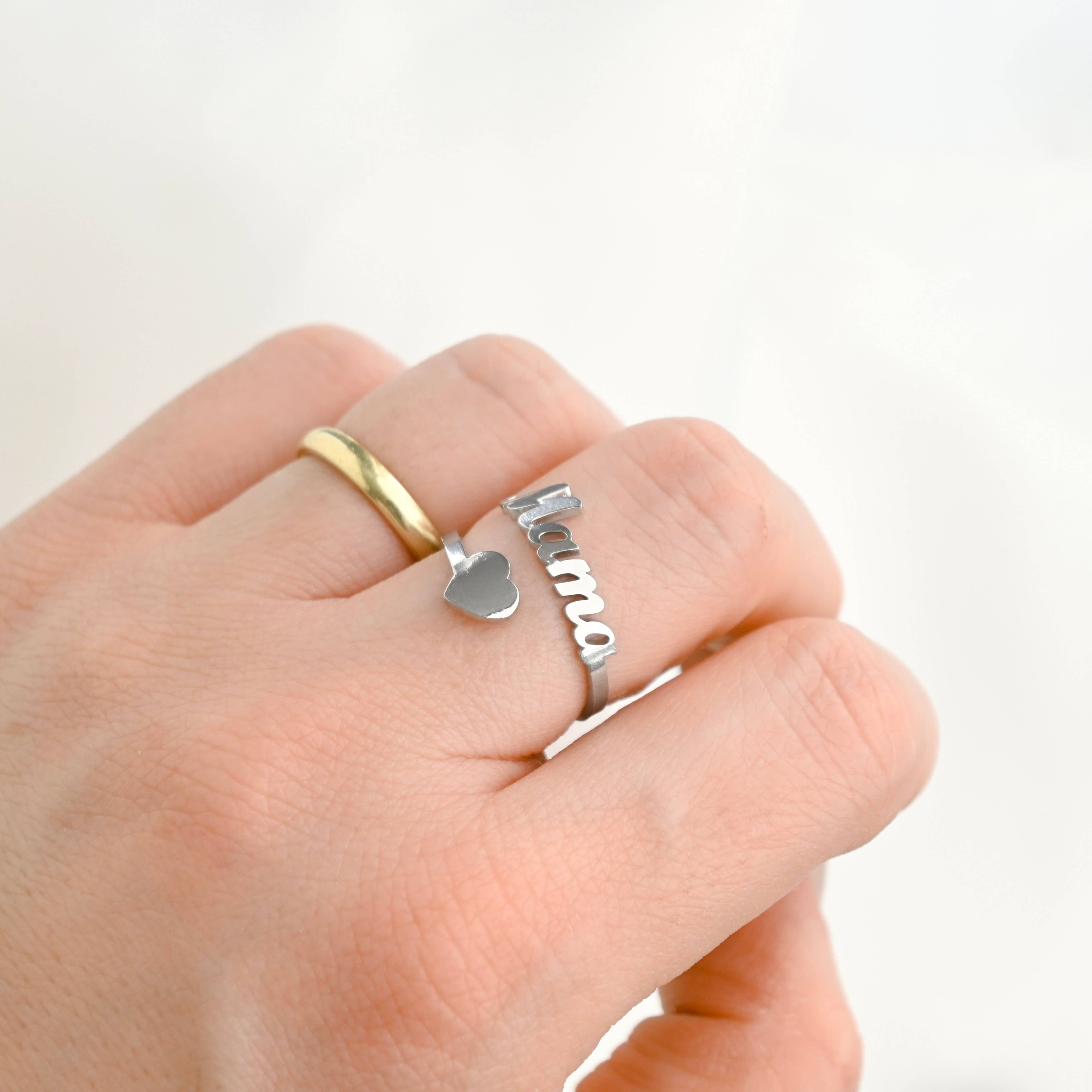 Blueyejewelry – wholesale Band/Stackad Ring – Mama hjärtring - Öppen guldmama-ring - Smyckesgåva till mamma7