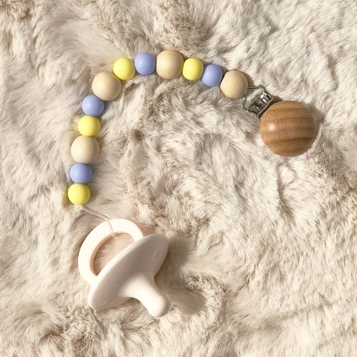 The Daley Co. - Wholesale Pacifier clip – Baby - Pacifier Clips1