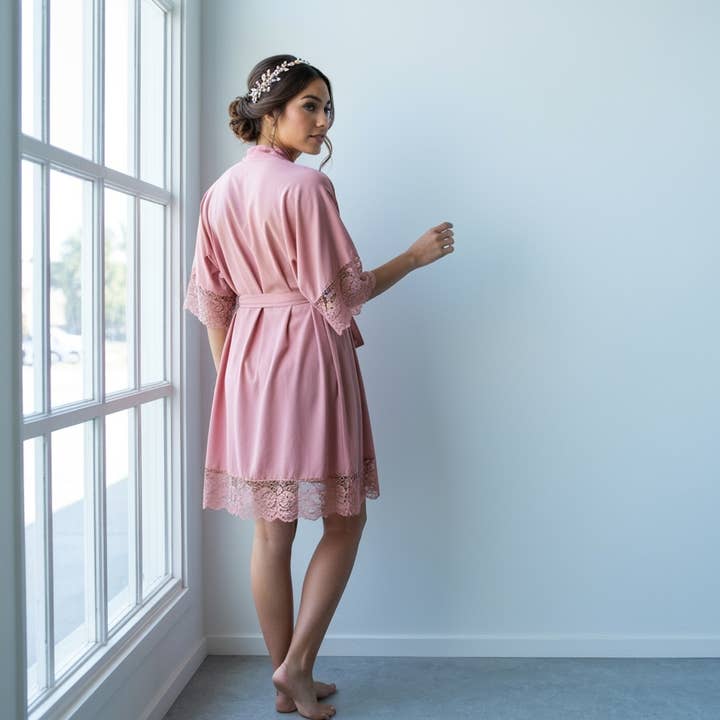 Abiti da damigella Abito in pizzo da damigella in cotone personalizzato per la vendita all'ingrosso da parte di The Blissful