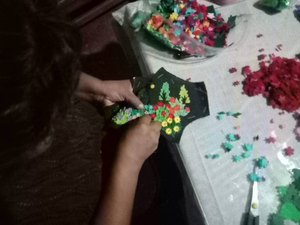 Blossom Inspirations - Wholesale Wall Accent - Arpillera Wall Decor21