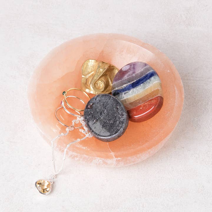 Tiny Rituals - Wholesale Crystal Charging Plate - Peach Selenite Crystal Recharging Bowl4