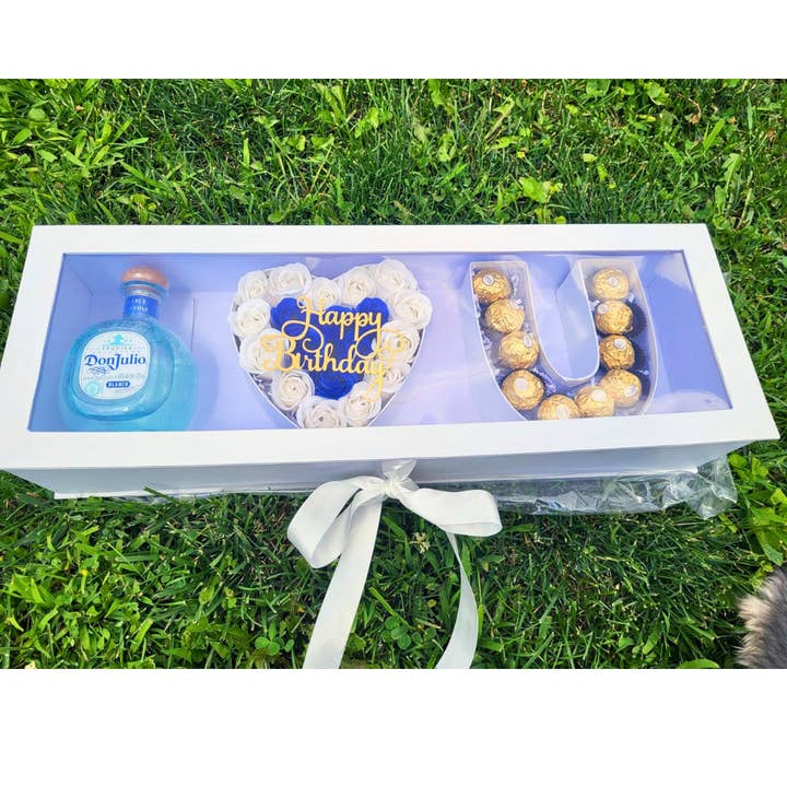 UNIKPACKAGING - Wholesale Gift Box - I Love U" Box with Clear Top, Plastic Liner & Ribbon6