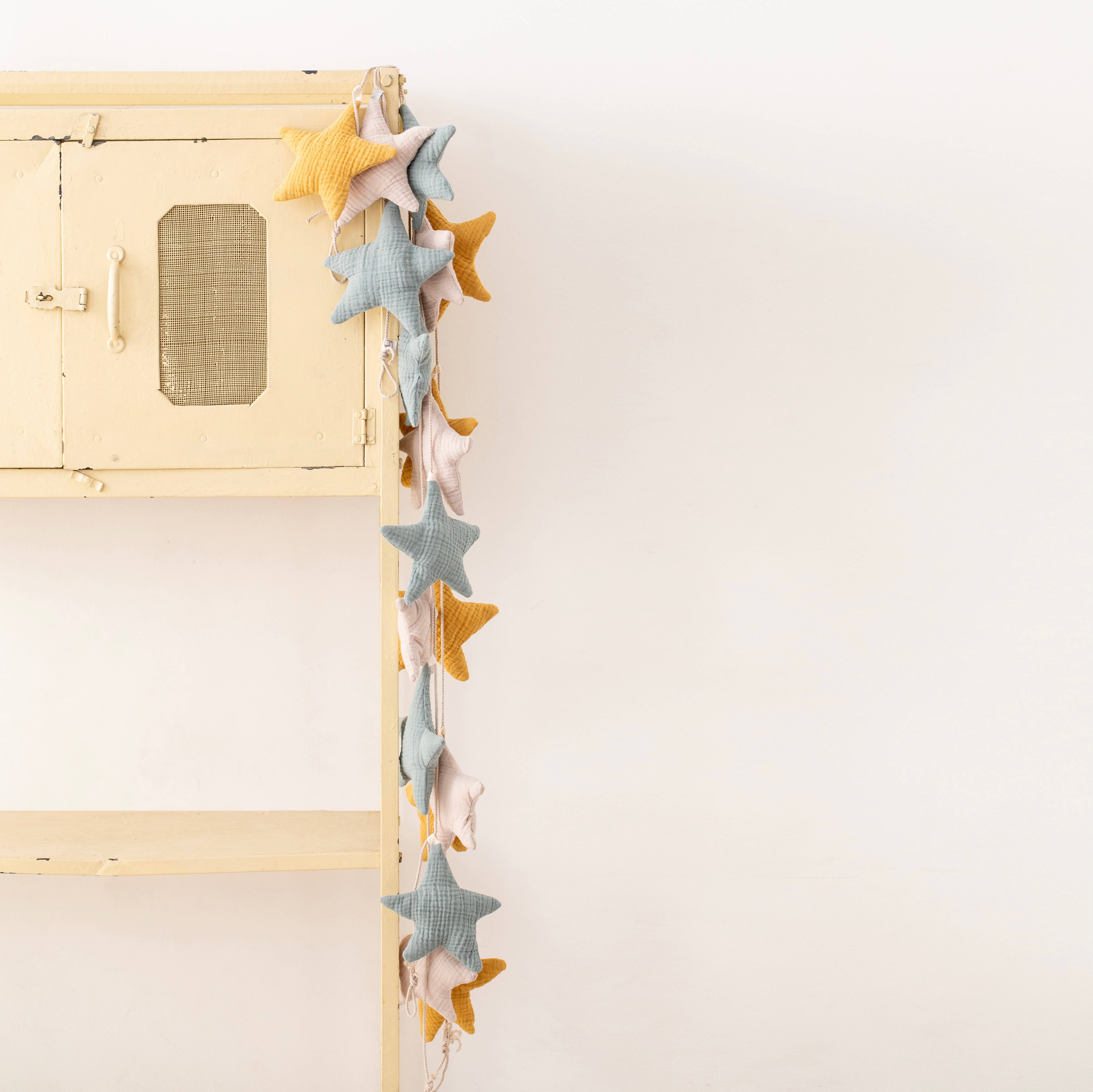 Monocrom - Wholesale Bunting/Garland - Sage Mint Star Garland2