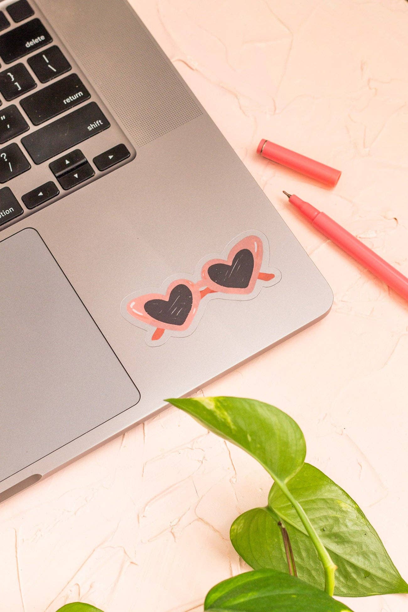 The Print Pantry - Wholesale Sticker - Heart Eyes Clear Sticker5