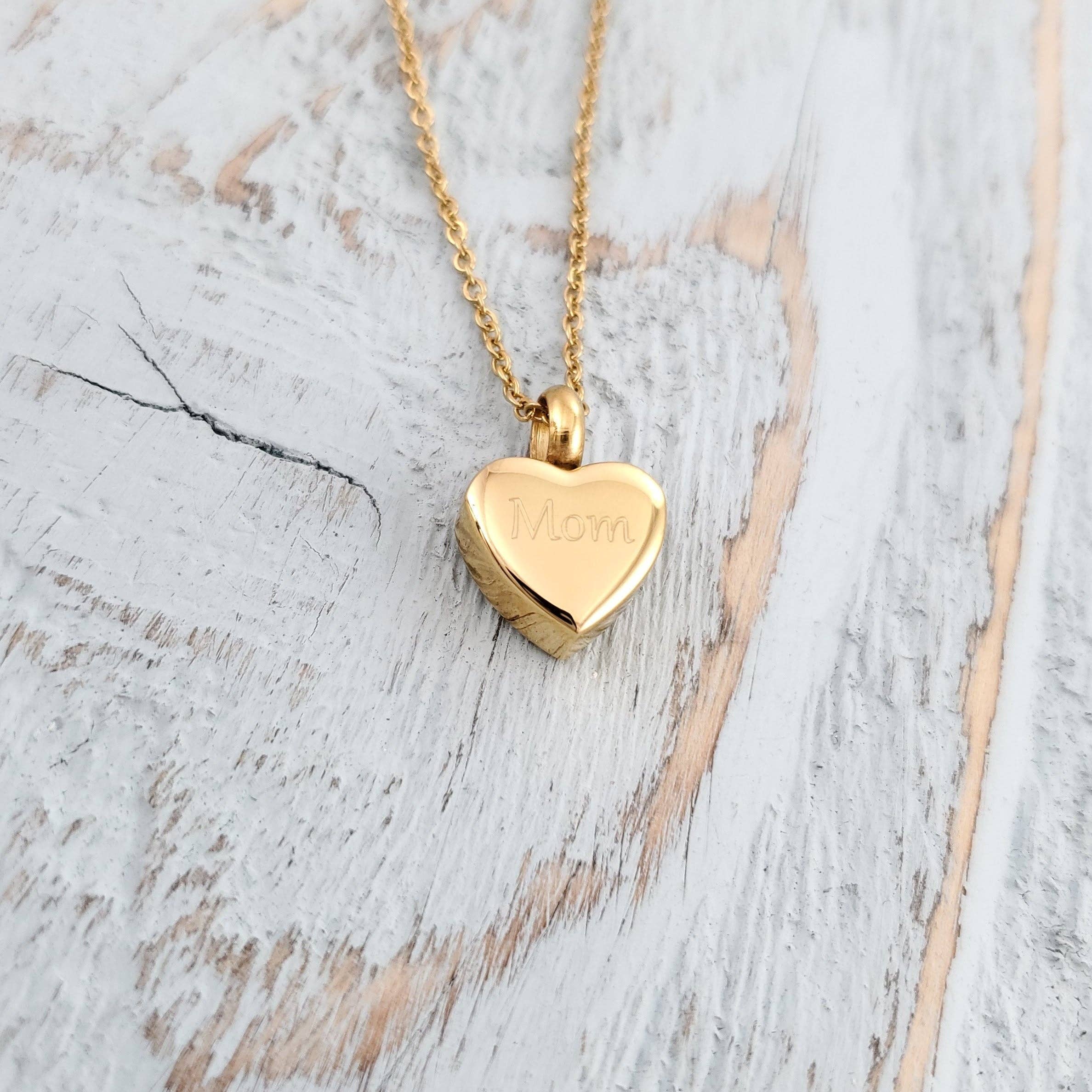 Just Vial - Vente Colliers à pendentif - Petit pendentif en forme d'urne en forme de cœur en or - Acier inoxydable doré2