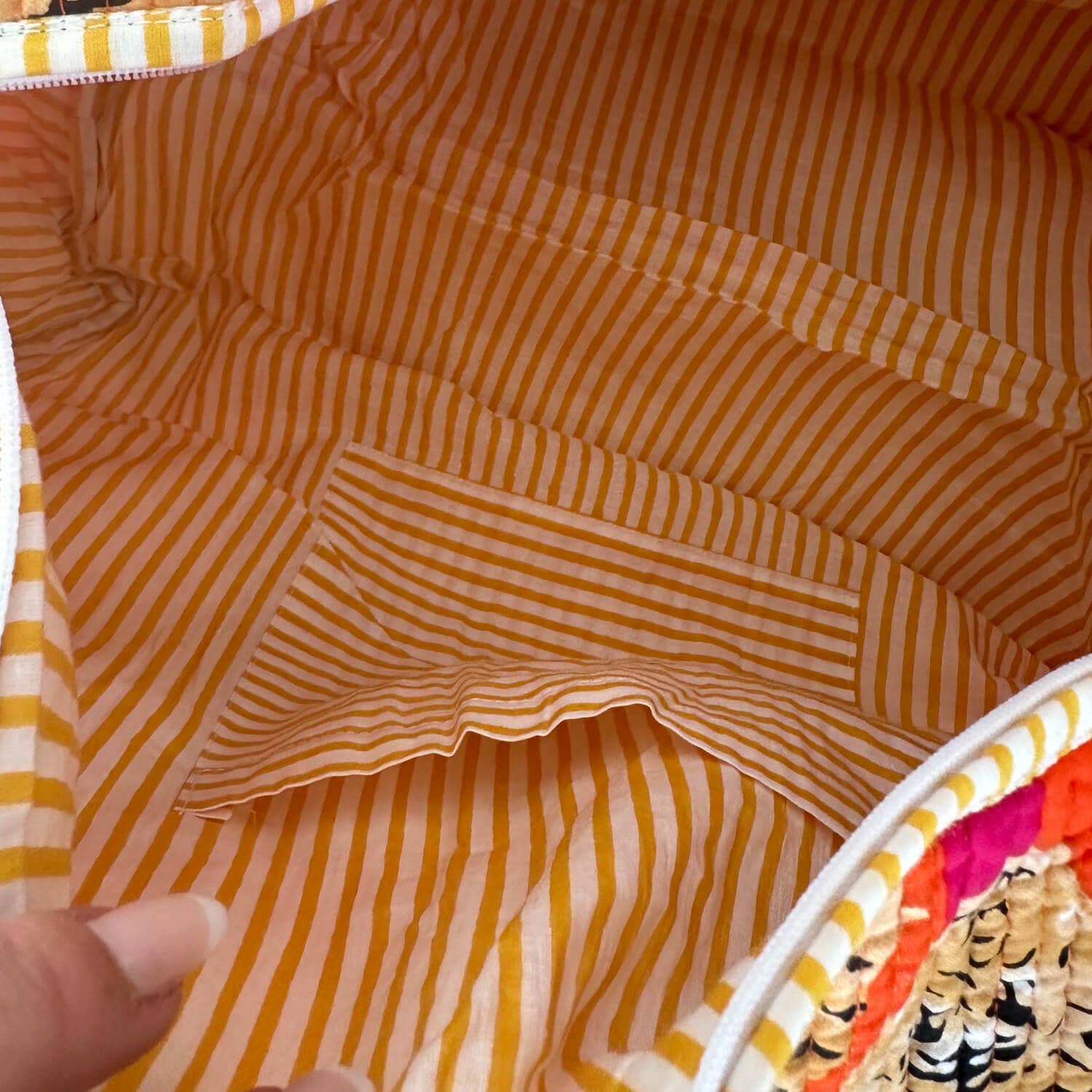 kikooni – Engroshandel Stor rejse- og weekendtaske - Dame – Håndlavet bomuldstaske « Poppy Tiger »9