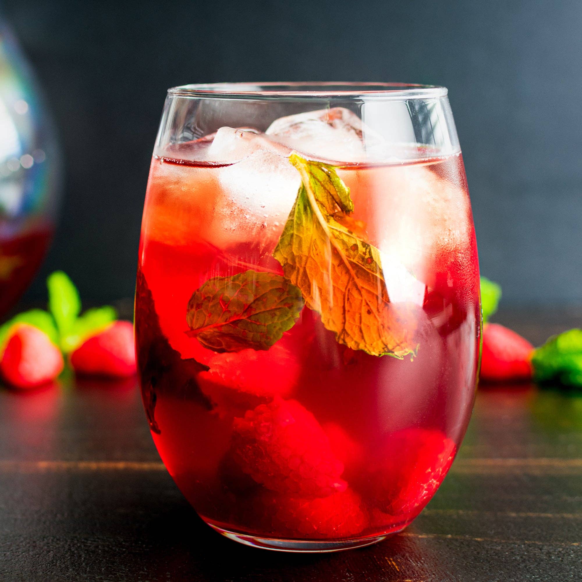 Portofino International Trading, USA - Wholesale Wine Glass - Plastic Stemless Wine Glass 12oz5