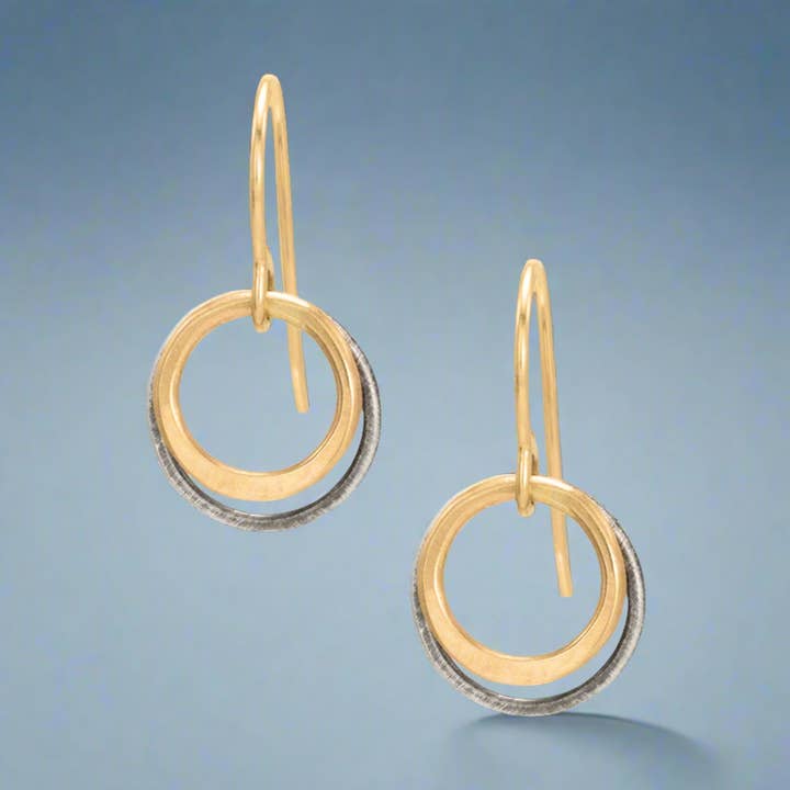 Boucles d'oreilles harmoniques pour la vente par J + I Jewelry