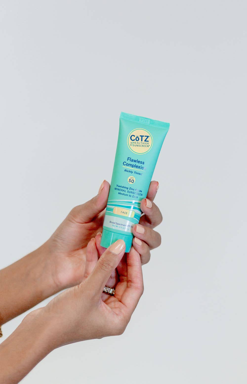 CoTZ The Healthier Sunscreen - Wholesale Sunscreen - Flawless Complexion SPF 50 Richly Tinted