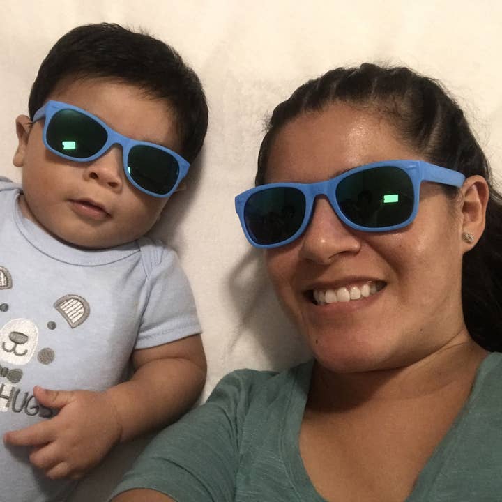 Roshambo Eyewear - Wholesale Sunglasses - Kids - Blue Sunglasses15