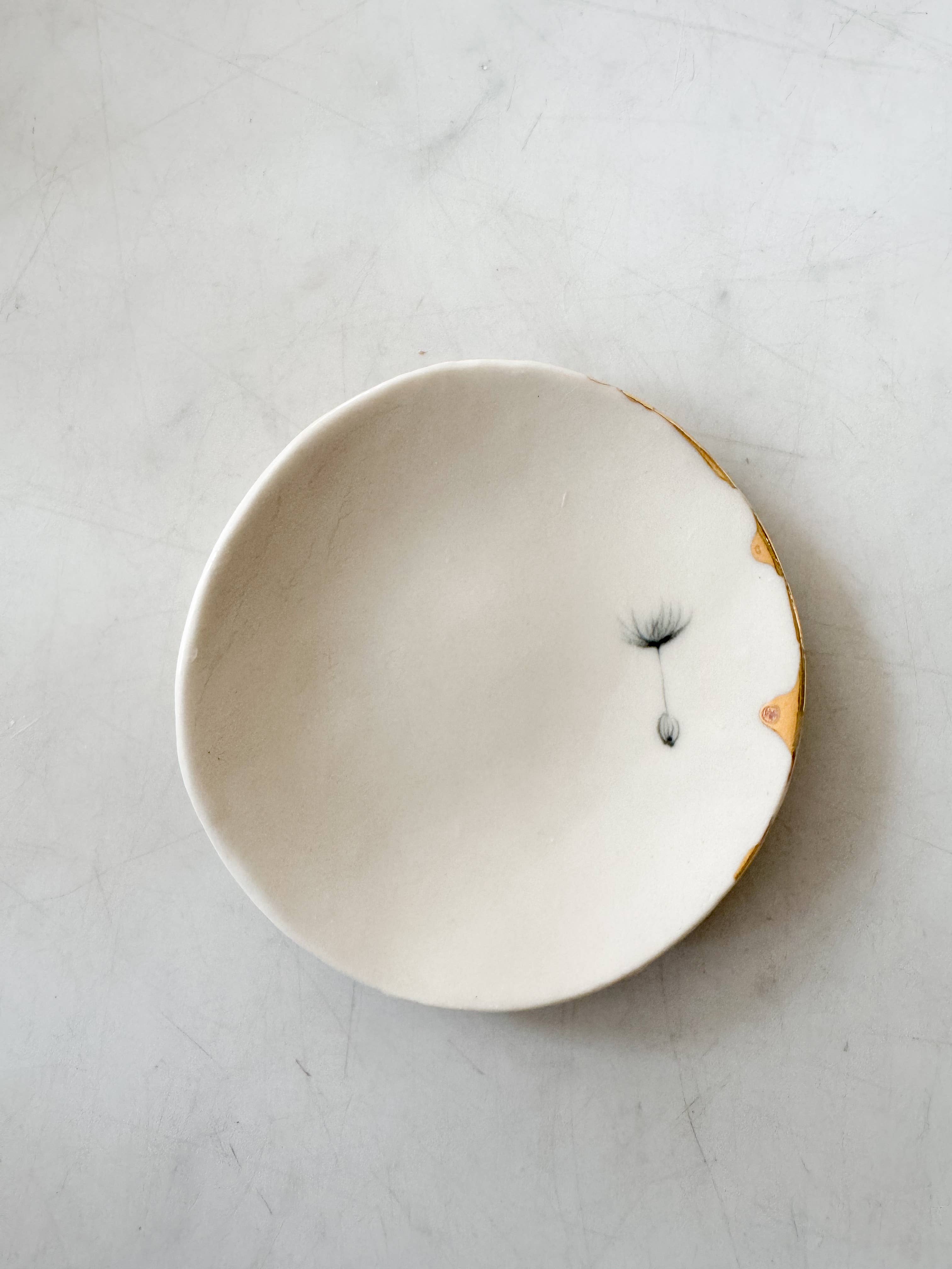 Michelle Barrett Ceramics - Wholesale Jewelry Dish - Seed pod dish 1