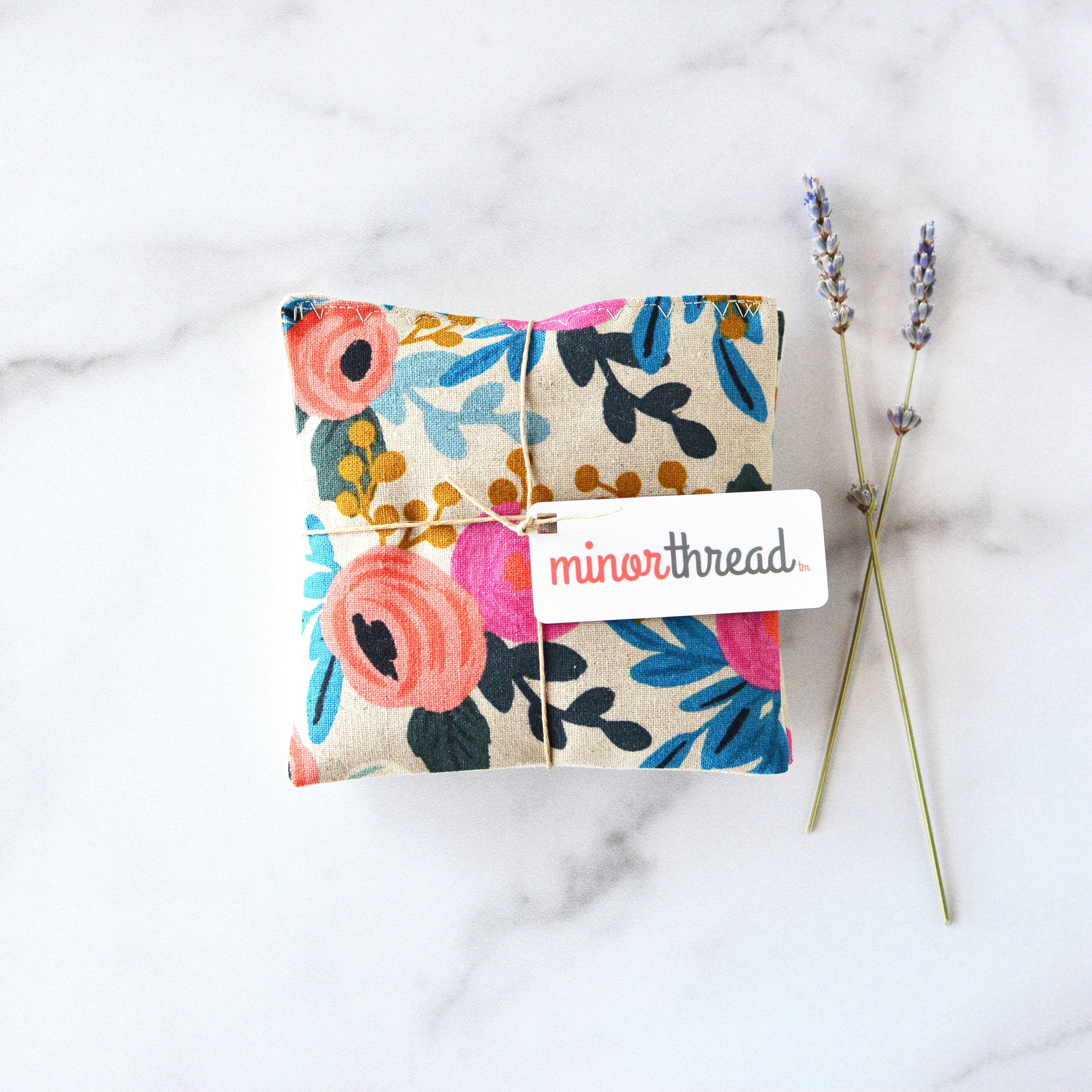 Minor Thread - Vendita all'ingrosso Sacchetto profumato - Sacchetti di Lavanda in Tela Floreale Rosa - Set di 21