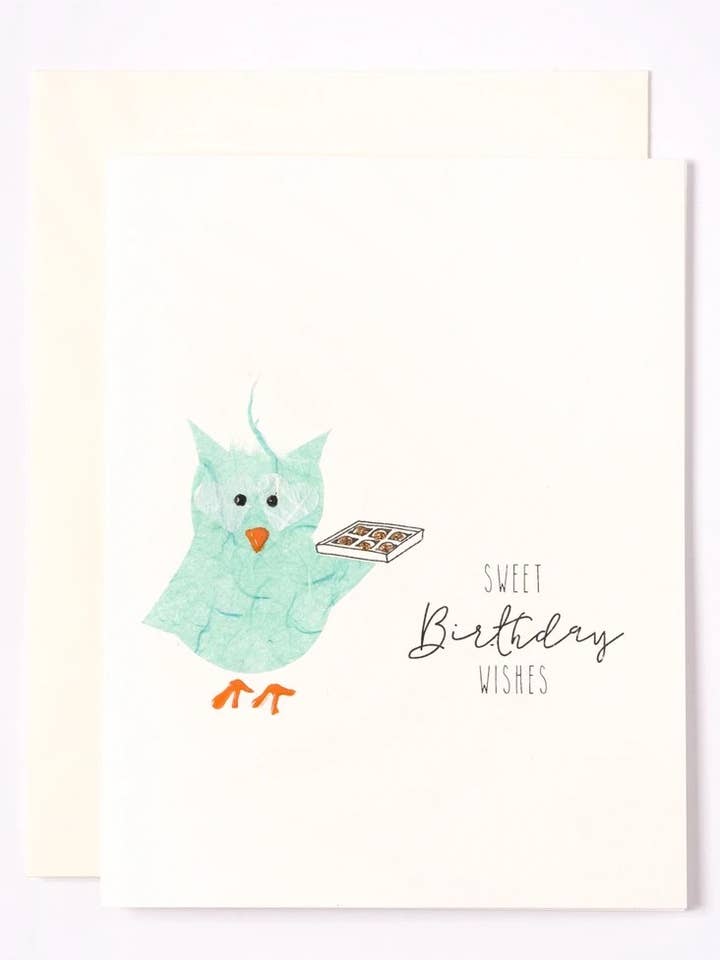 « Souhaits d'anniversaire doux » hibou avec chocolats pour la vente par FLAUNT HANDMADE CORRESPONDENCES