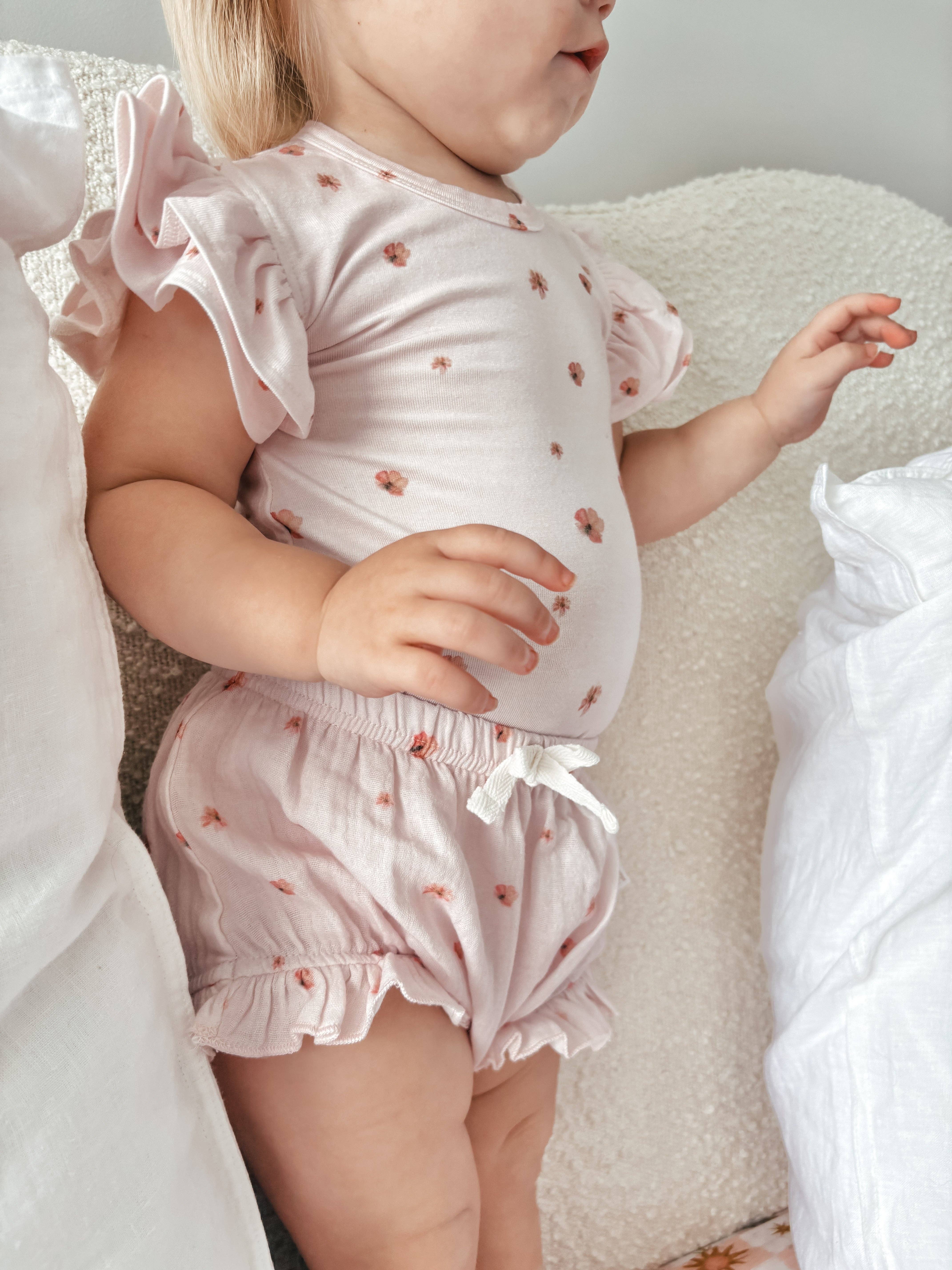 Elke & Indigo – Engroshandel Bodysuit - Baby – Bambus/økologisk bomuld Olivia body – Blossom4