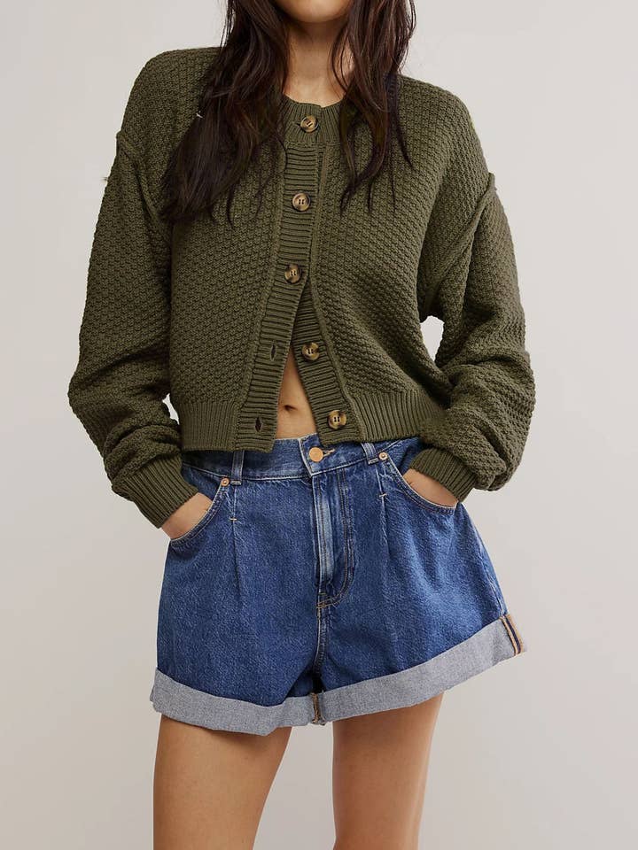 Rosa Clothing - Wholesale Cardigan - Women's - Slouchy button down cropped textured knit cardigan