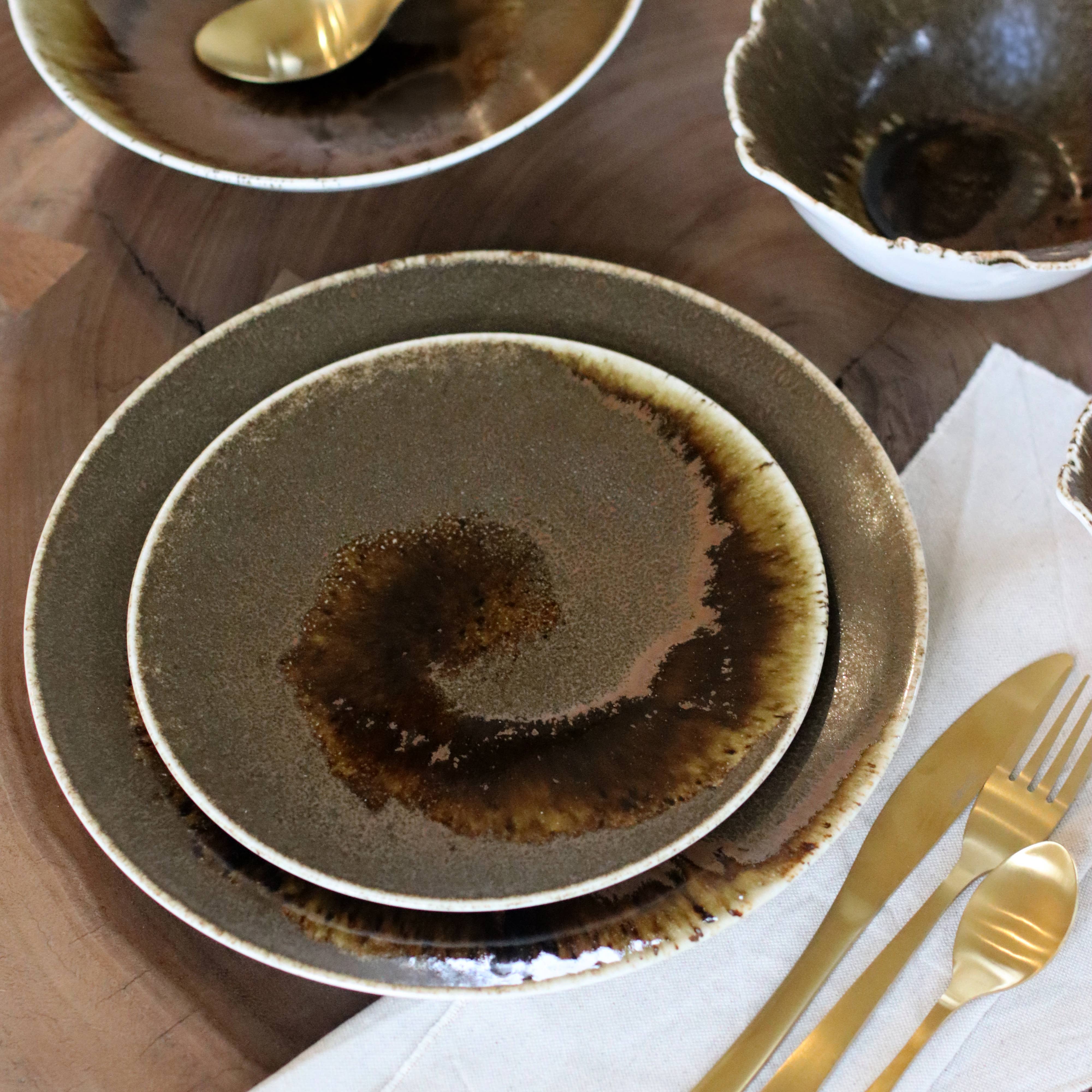 Ogo living - Wholesale Dinner Plate - Saturn flat plate 27cm in brown porcelain5