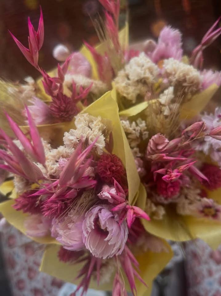 Hazel & Twine – wholesale Dried/pressed flowers – Florist Pick - Mini Dried Flower Bunch  - Bright Tones 6