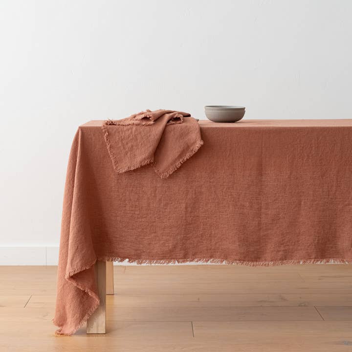 LinenMe - Wholesale Tablecloth - Hand Made Linen Tablecloth Mocha Terra Fringe