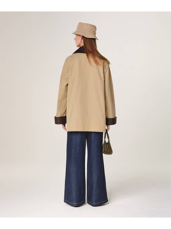 dark beige Hunting jacket for wholesale on Faire3