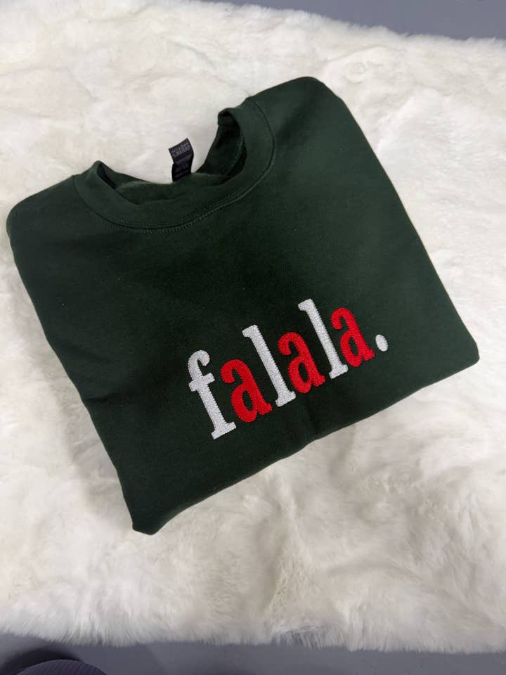 Simple threads by Jocelyne - Wholesale Sweatshirt - Women's - Falala embroidered Christmas sweater1