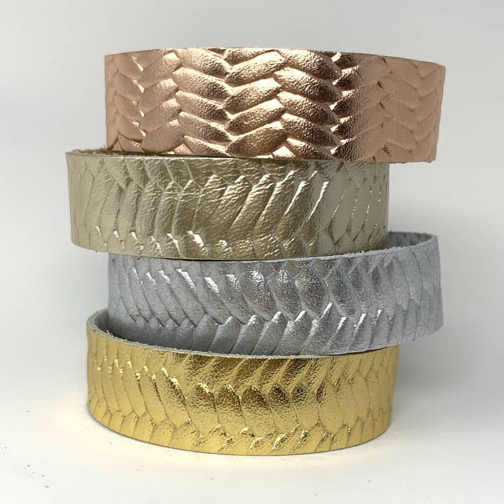 Polsino sottile in rilievo intrecciato metallico per la vendita all'ingrosso da parte di molliPOP Design