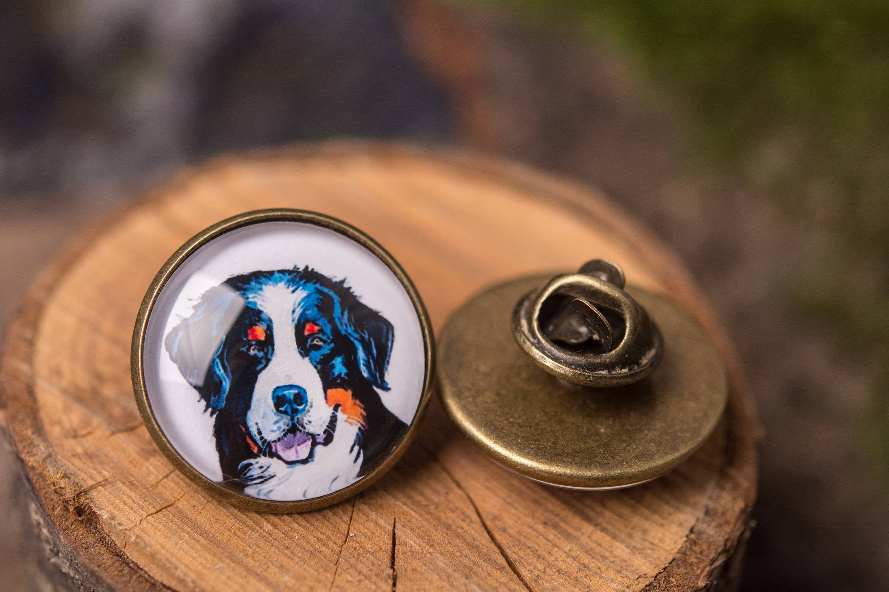 Dog brooch Bernese mountain dog Custom dog pin Adopt a pet Dog portrait Dog memorial jewelry Pet sympathy gift Dog pin