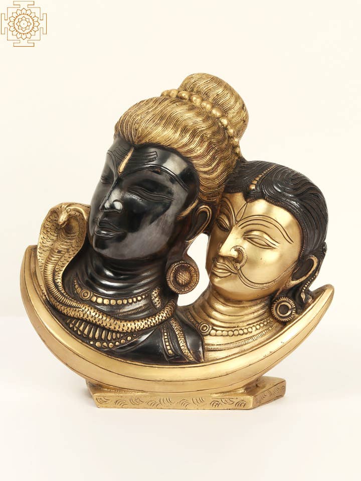 9" koperen standbeeld van Lord Shiva en Godin Parvati voor wholesale door Exotic India Art