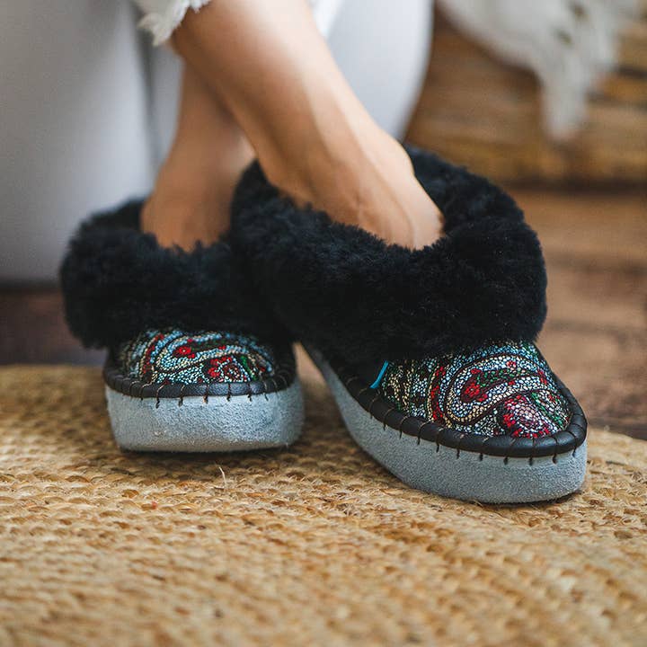 Paisley black Sheepers slippers for wholesale by Sheepers
