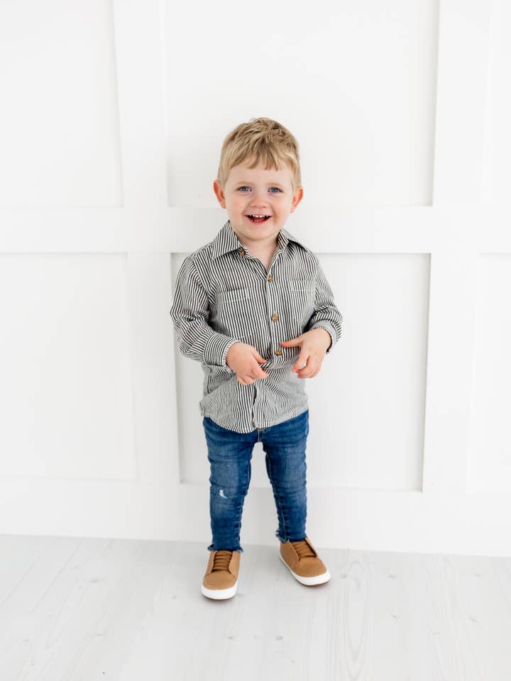 Yo Baby – wholesale Skjortor – Barn – Grårandiga tryckta pojkskjortor7