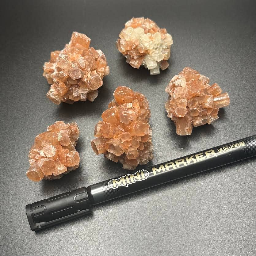 Crystal Deal· Wholesale Crystals & Gifts – wholesale Spiritual stone/crystal – Aragonite - 10 per lot 1