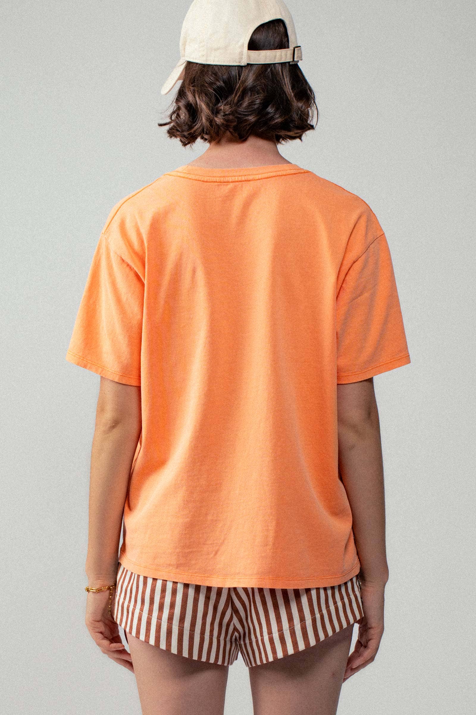 Urban Daizy - Wholesale T-Shirt - Women's - Loose Fit Short Sleeve Cotton Casual Top2