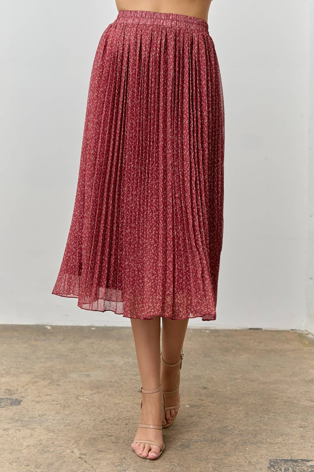 Polagram by Wellmade USA - Wholesale Skirt - Women's - FLORAL PRINT MIDI SKIRT0